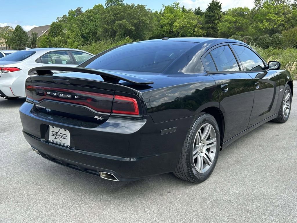 Used 2013 Dodge Charger R/T RWD image 3