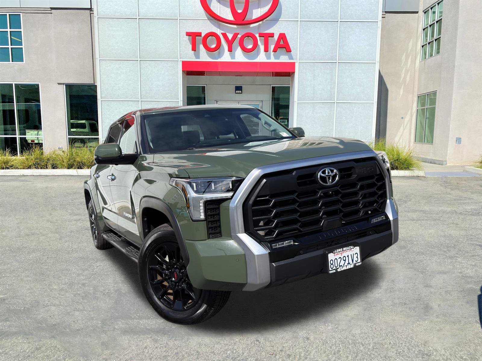 Used 2023 Toyota Tundra Limited w/ TRD Off-Road Package AWD/4WD image 2