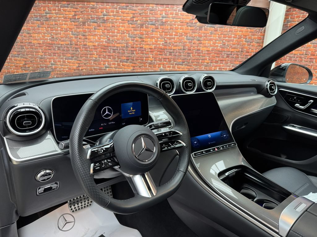 Certified 2025 Mercedes-Benz GLC 300 4MATIC image 12