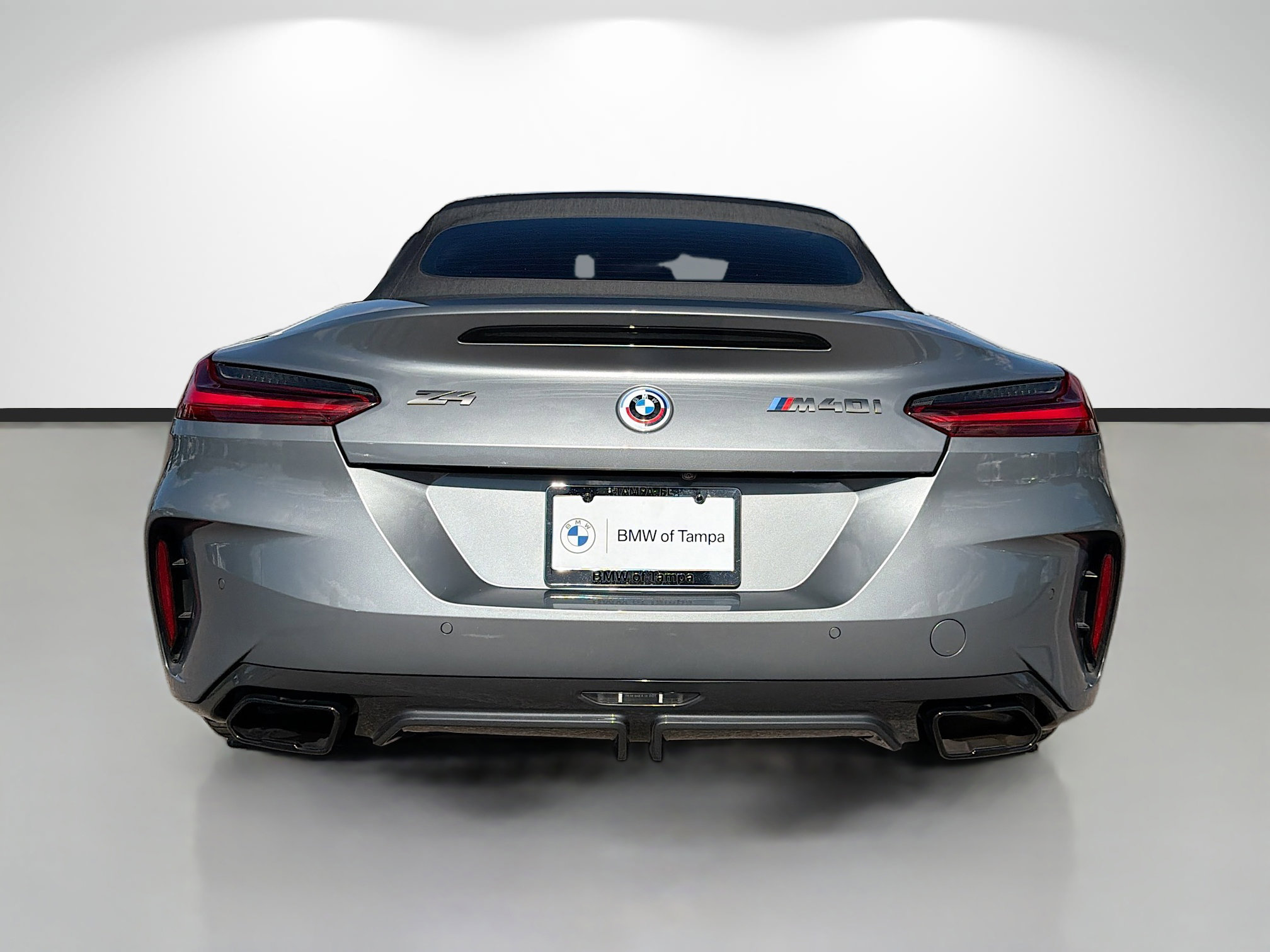 Used 2023 BMW Z4 M40i w/ Premium Package image 4