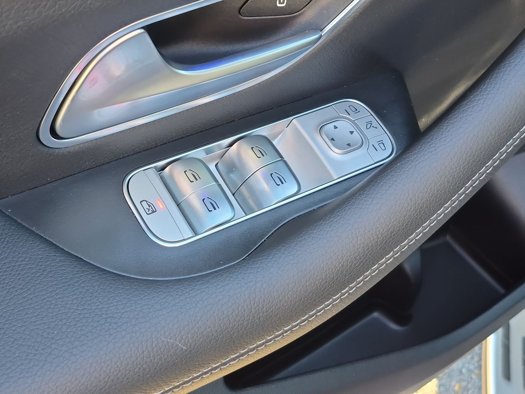 Certified 2024 Mercedes-Benz GLE 450 4MATIC image 13