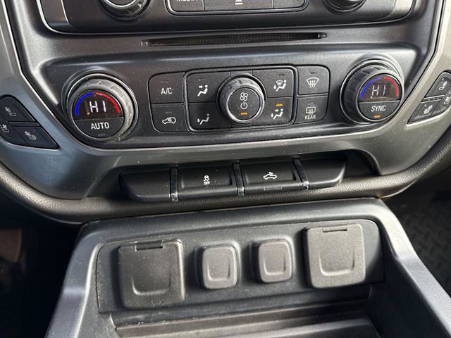 Used 2018 Chevrolet Silverado 1500 LTZ w/ Sport Package AWD/4WD image 17
