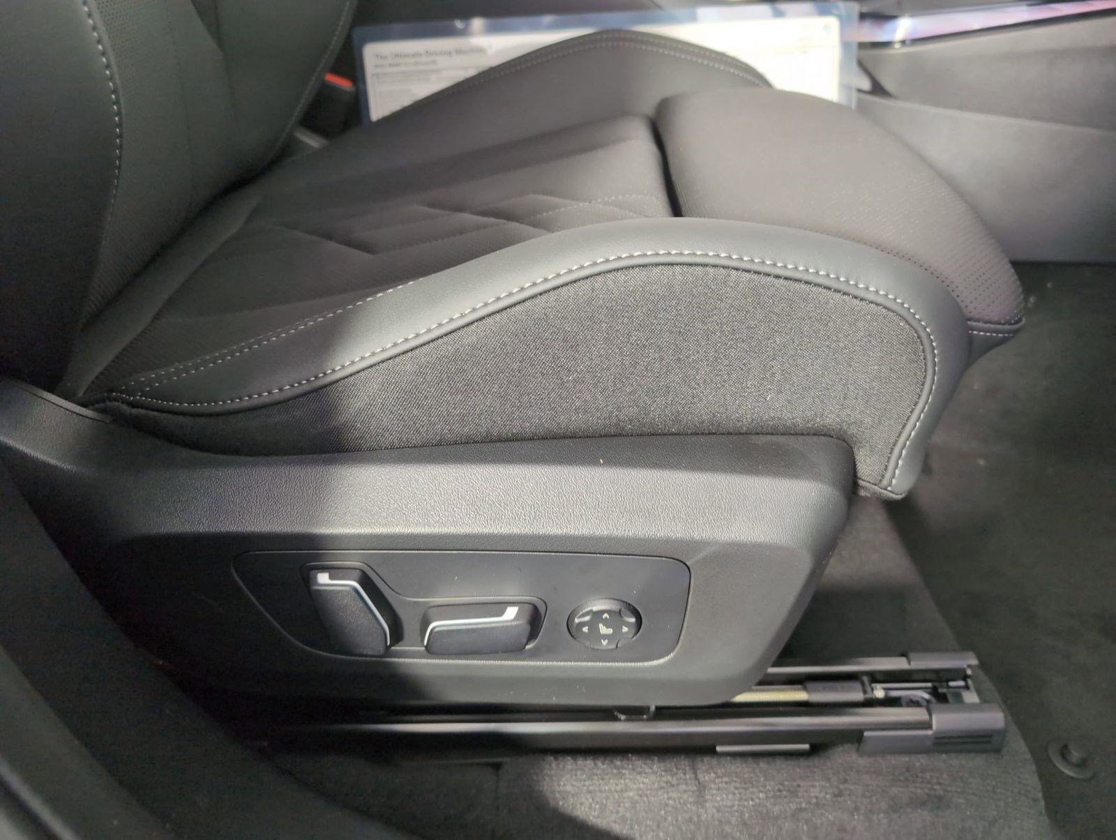 Used 2025 BMW X3 xDrive30i image 29