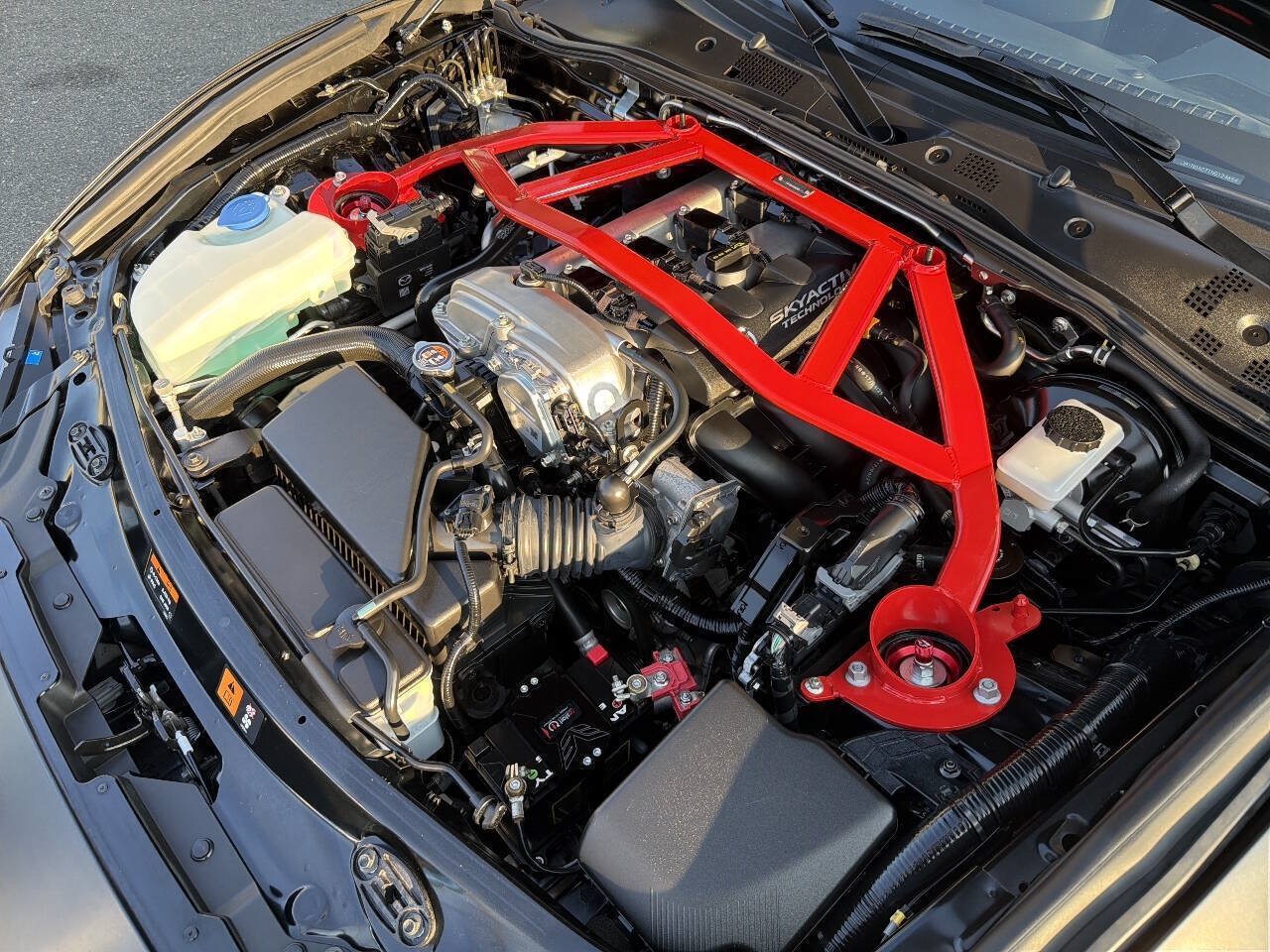 Used 2017 MAZDA MX-5 Miata Club w/ Brembo/BBS Package RWD image 16