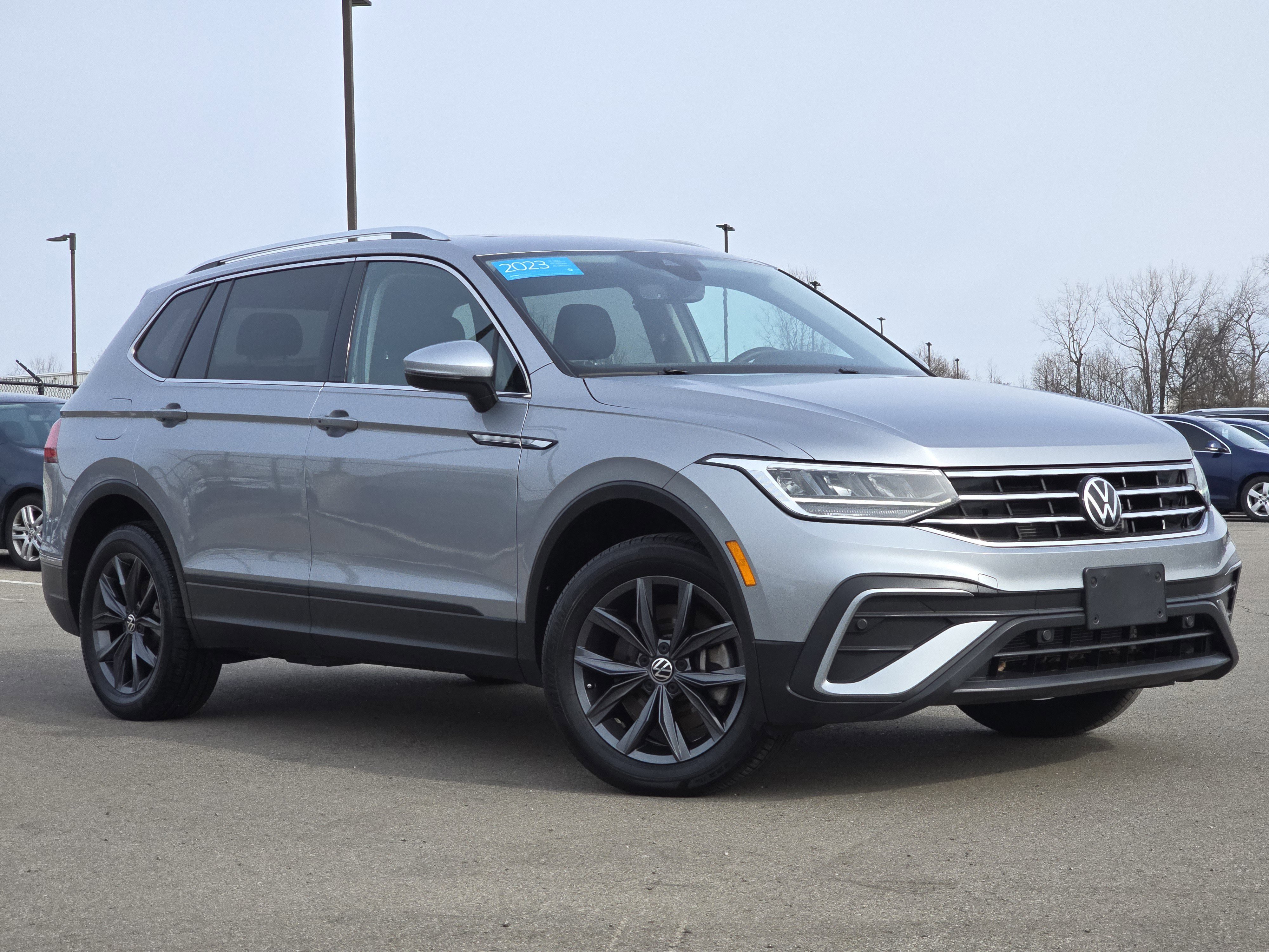 Certified 2023 Volkswagen Tiguan SE w/ Panoramic Sunroof Package