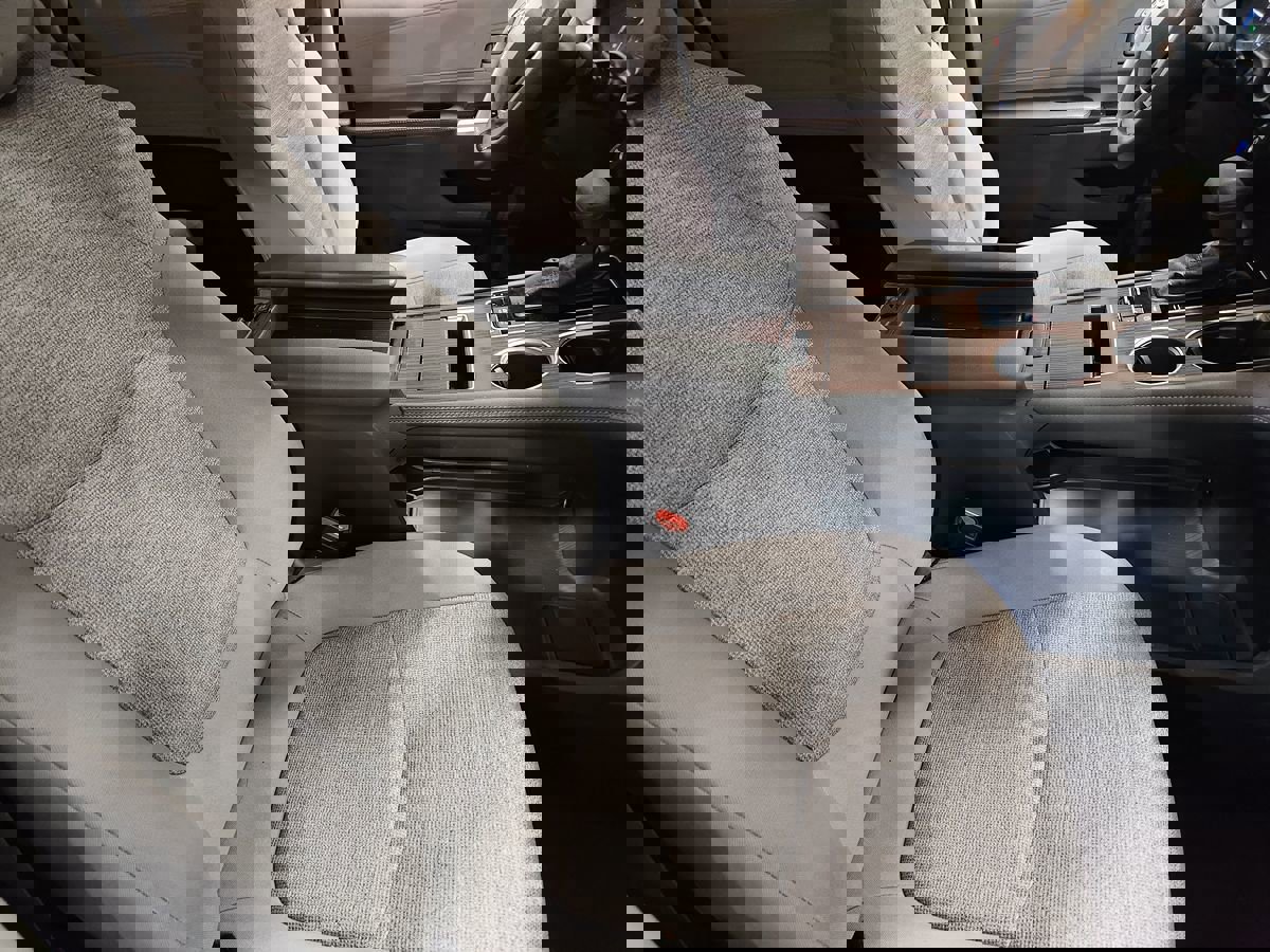 Used 2021 Toyota Sienna LE FWD image 29