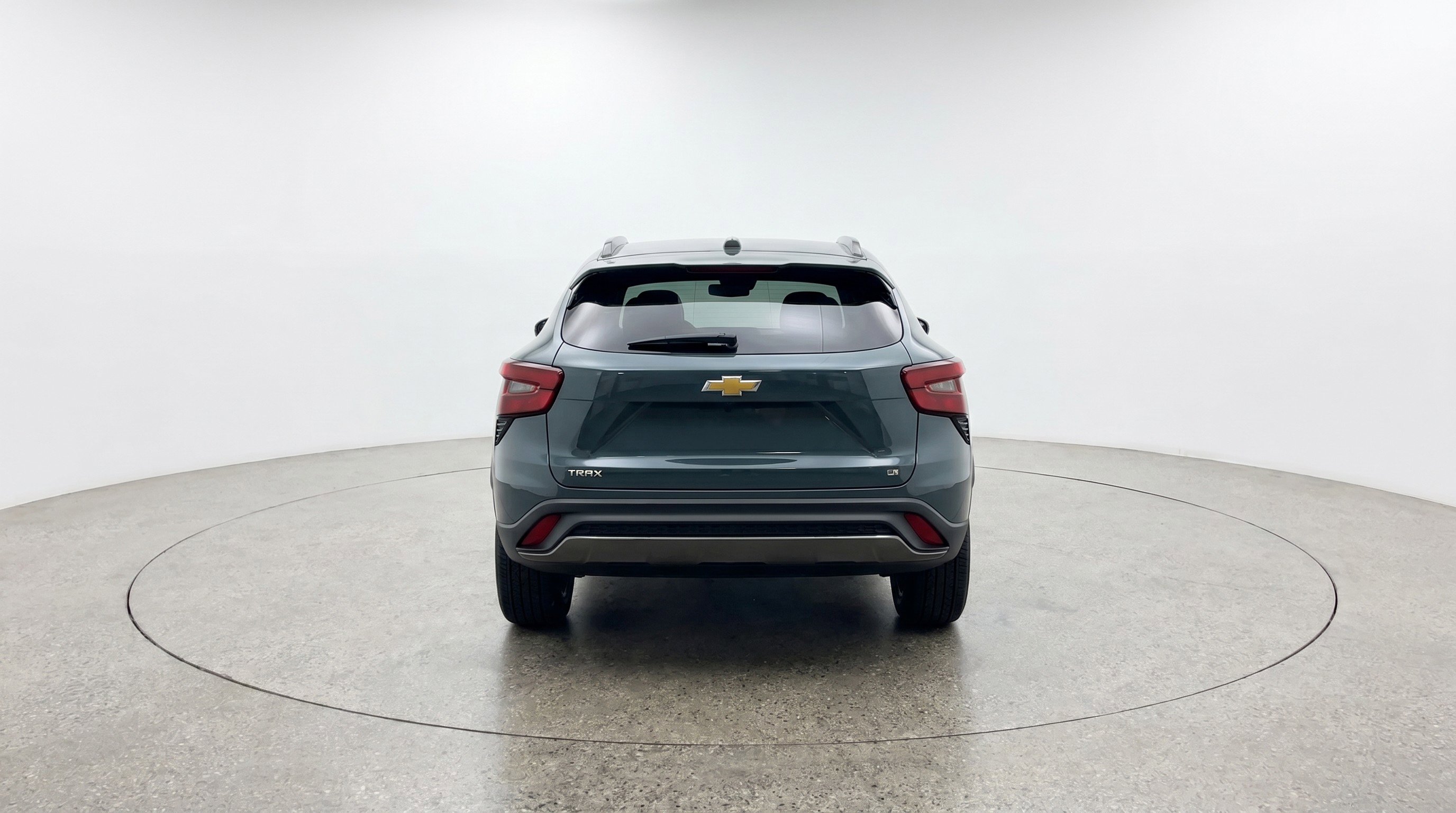 Used 2025 Chevrolet Trax LT w/ LT Convenience Package FWD image 7