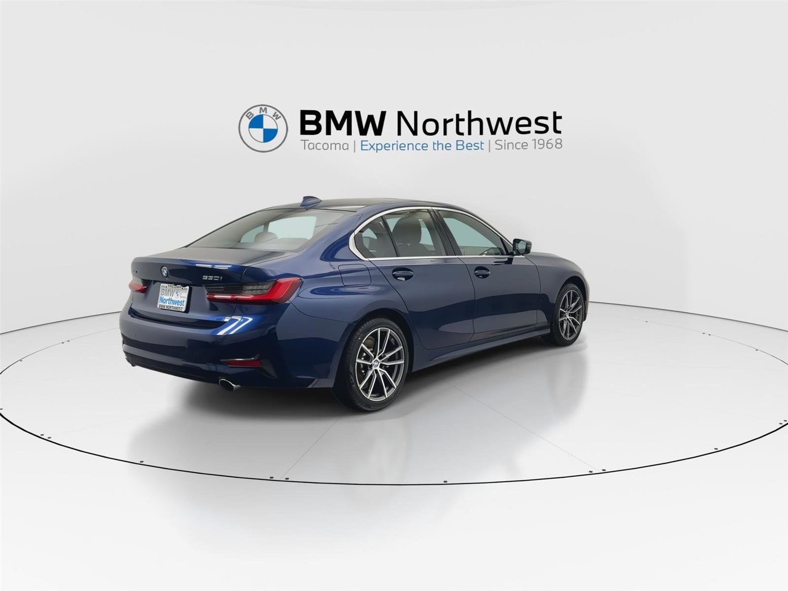 Used 2020 BMW 330i xDrive Sedan w/ Convenience Package image 3