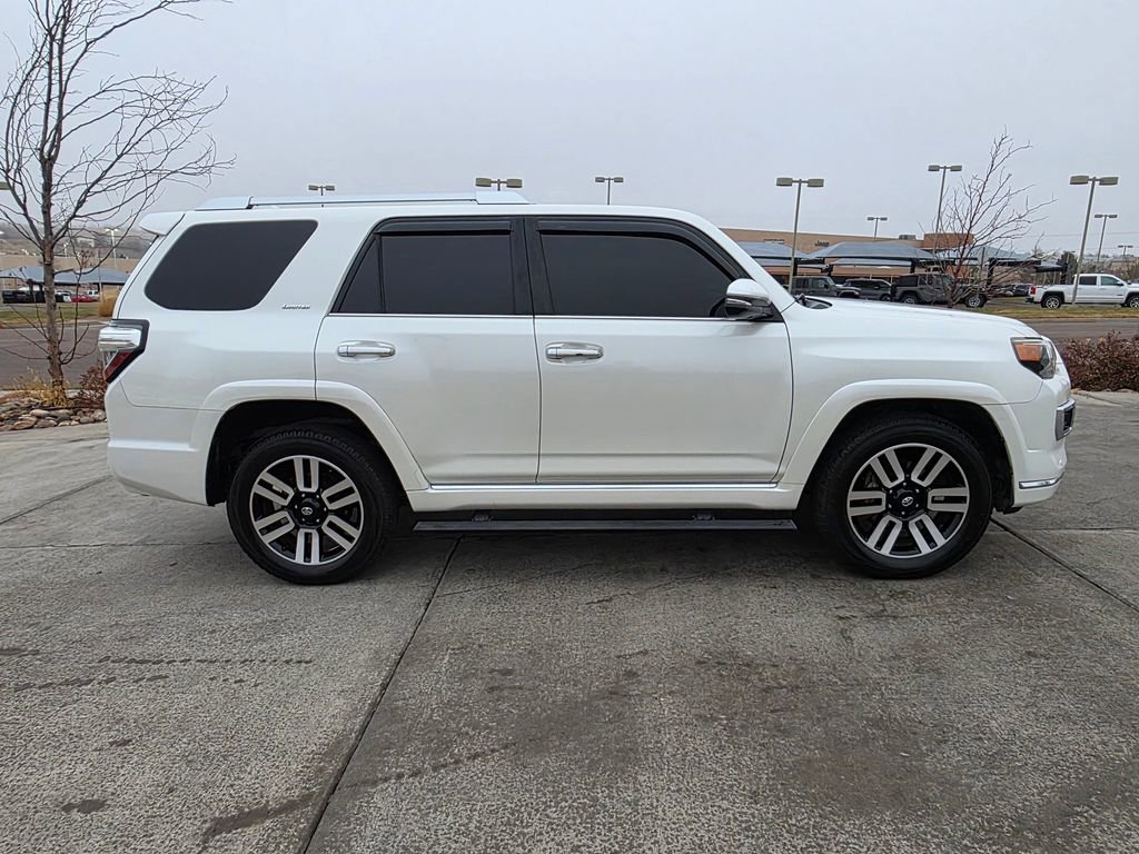 Used 2016 Toyota 4Runner 4WD image 9