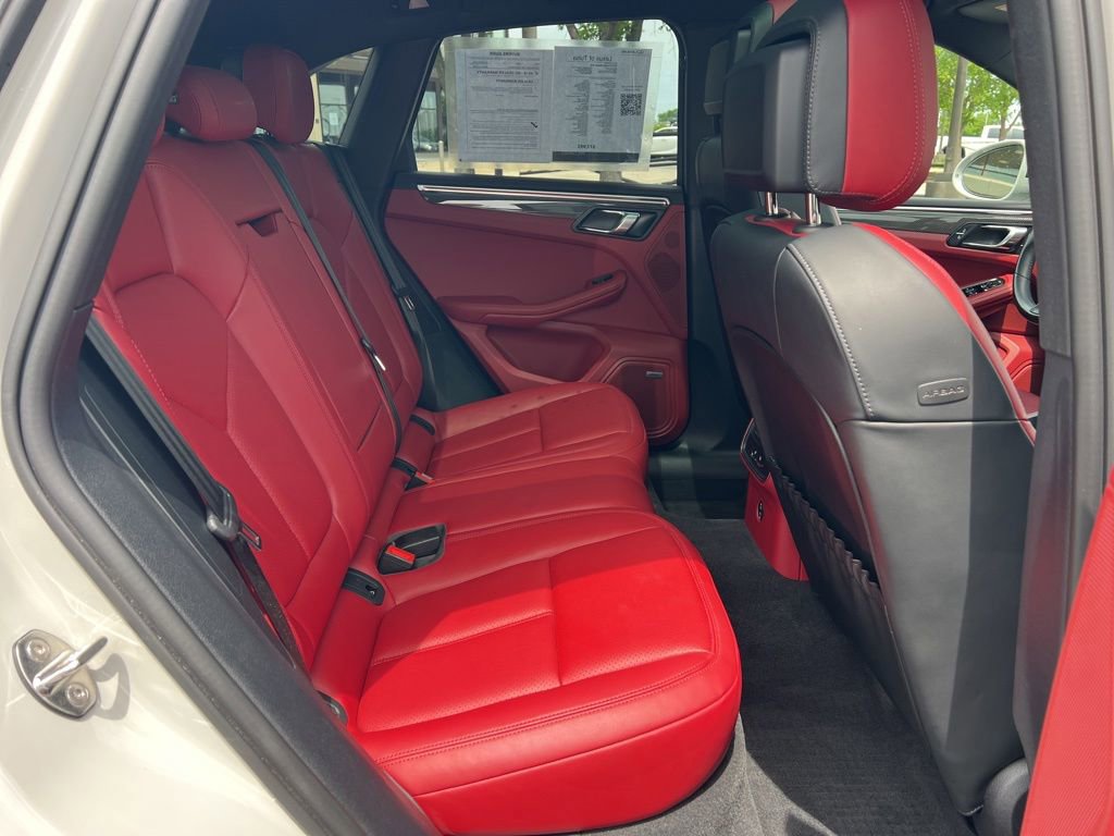 Used 2024 Porsche Macan GTS AWD/4WD image 26