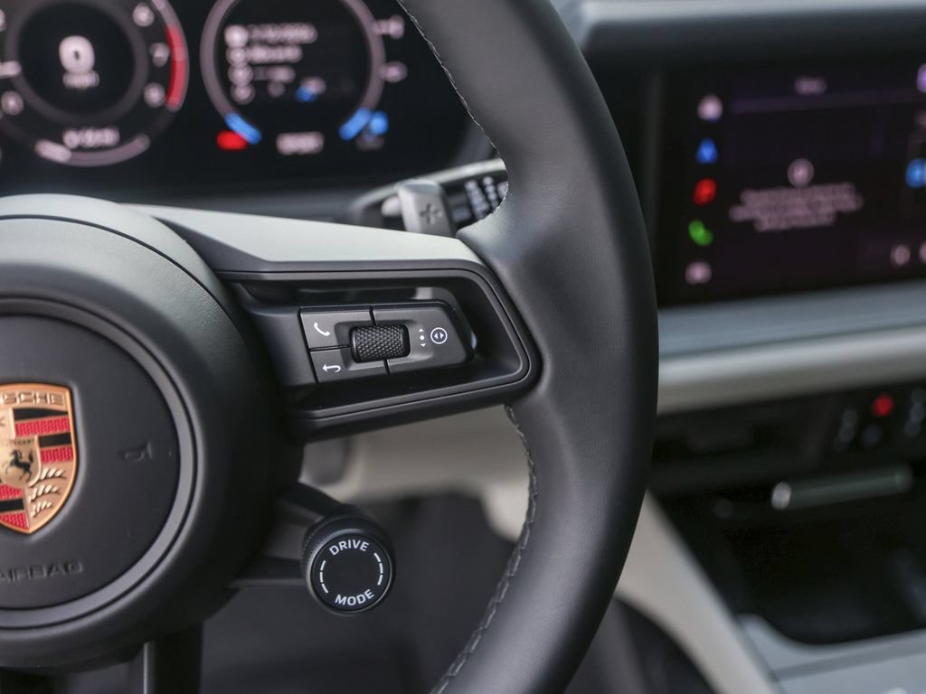New 2026 Porsche Cayenne AWD/4WD image 18