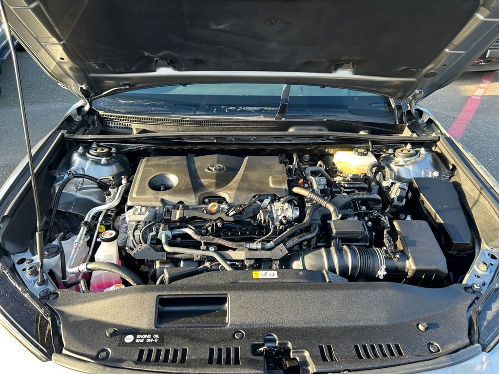 Used 2025 Toyota Camry XSE FWD image 30
