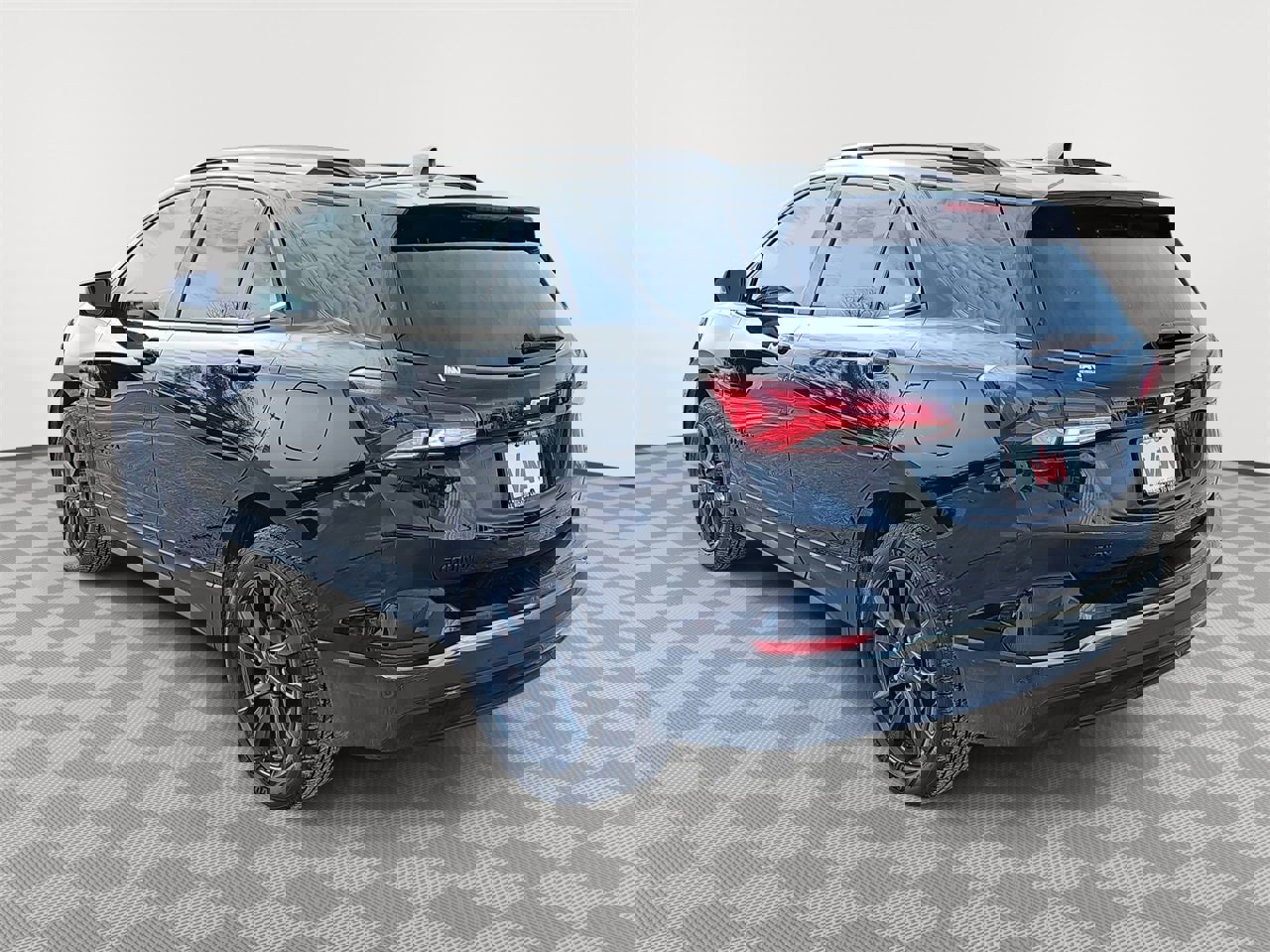 Used 2023 Chevrolet Equinox RS w/ LPO, Floor Liner Package image 7