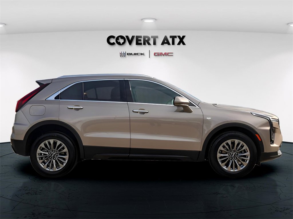Used 2024 Cadillac XT4 Premium Luxury w/ Active Safety Package image 8