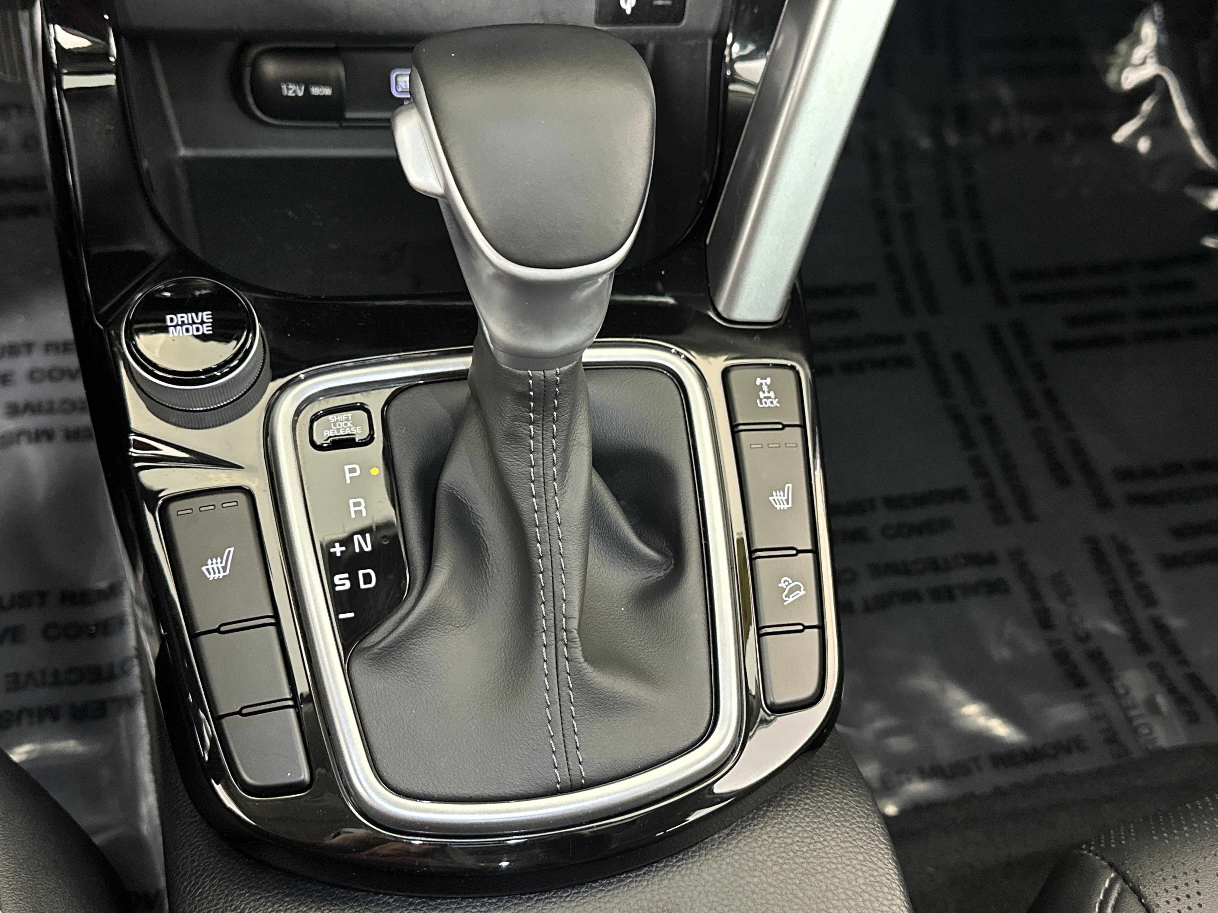 Certified 2023 Kia Seltos SX w/ SX Sunroof Package image 24