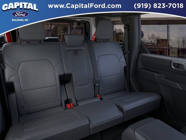 New 2026 Ford Bronco Outer Banks w/ Sasquatch Package AWD/4WD image 11
