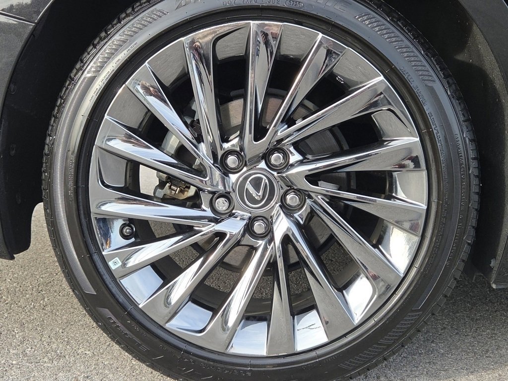 Certified 2024 Lexus ES 300h Ultra Luxury w/ Accessory Package (Z1) image 31