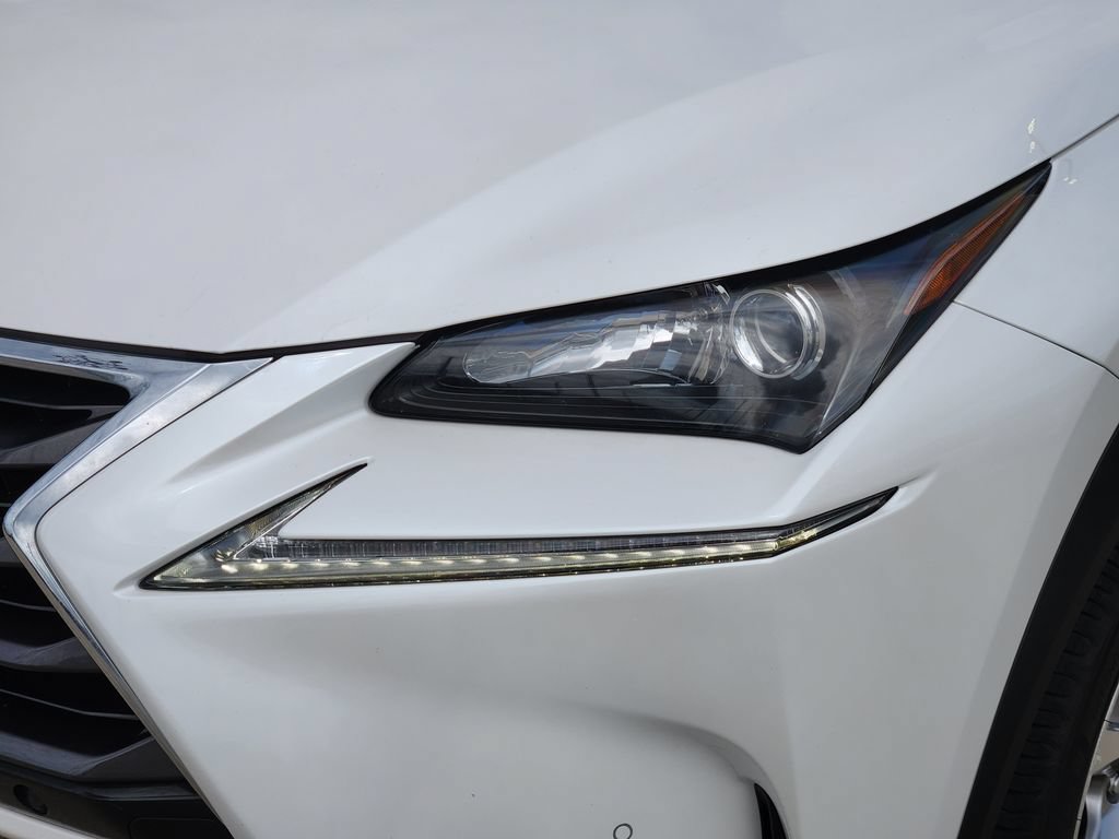 Used 2017 Lexus NX 200t AWD w/ Premium Package image 9