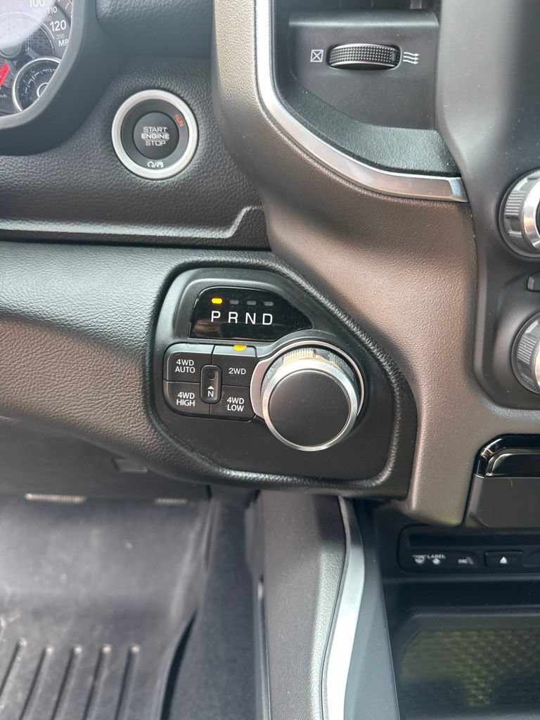 Used 2019 RAM 1500 Big Horn AWD/4WD image 13