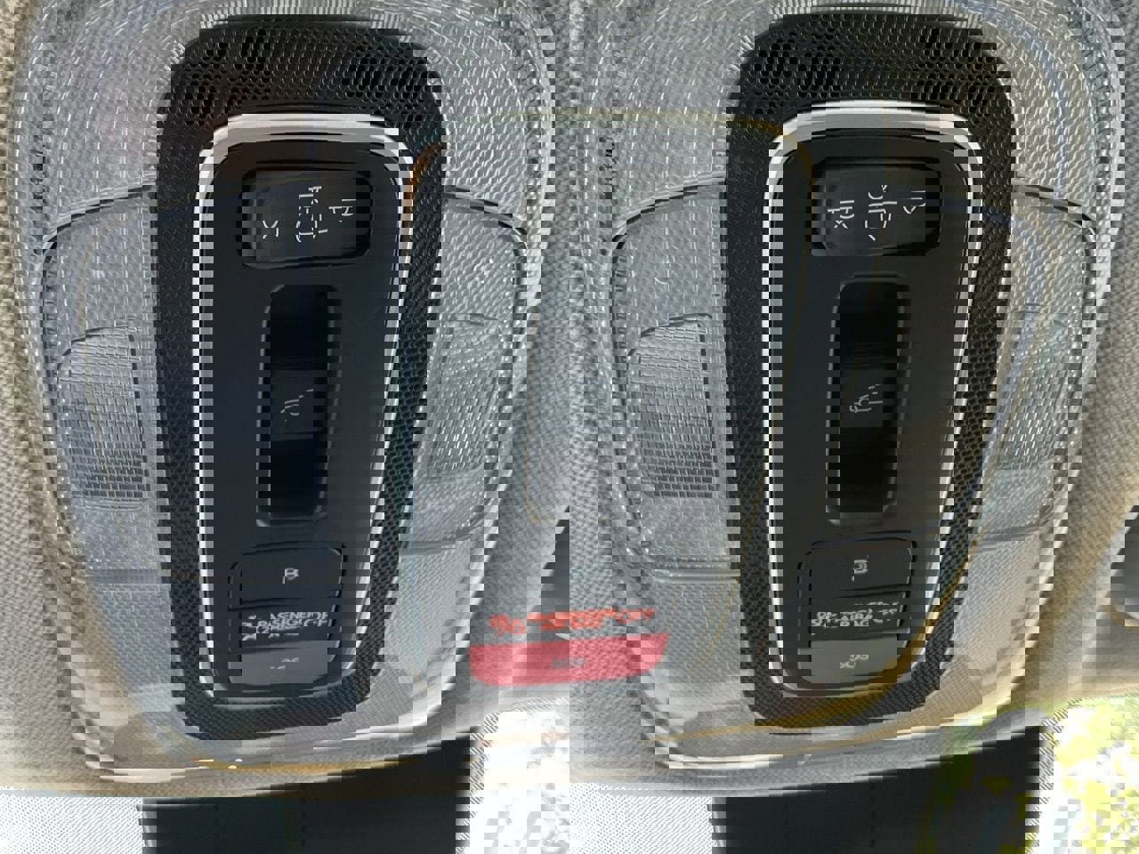 Used 2025 Hyundai Elantra Limited image 20