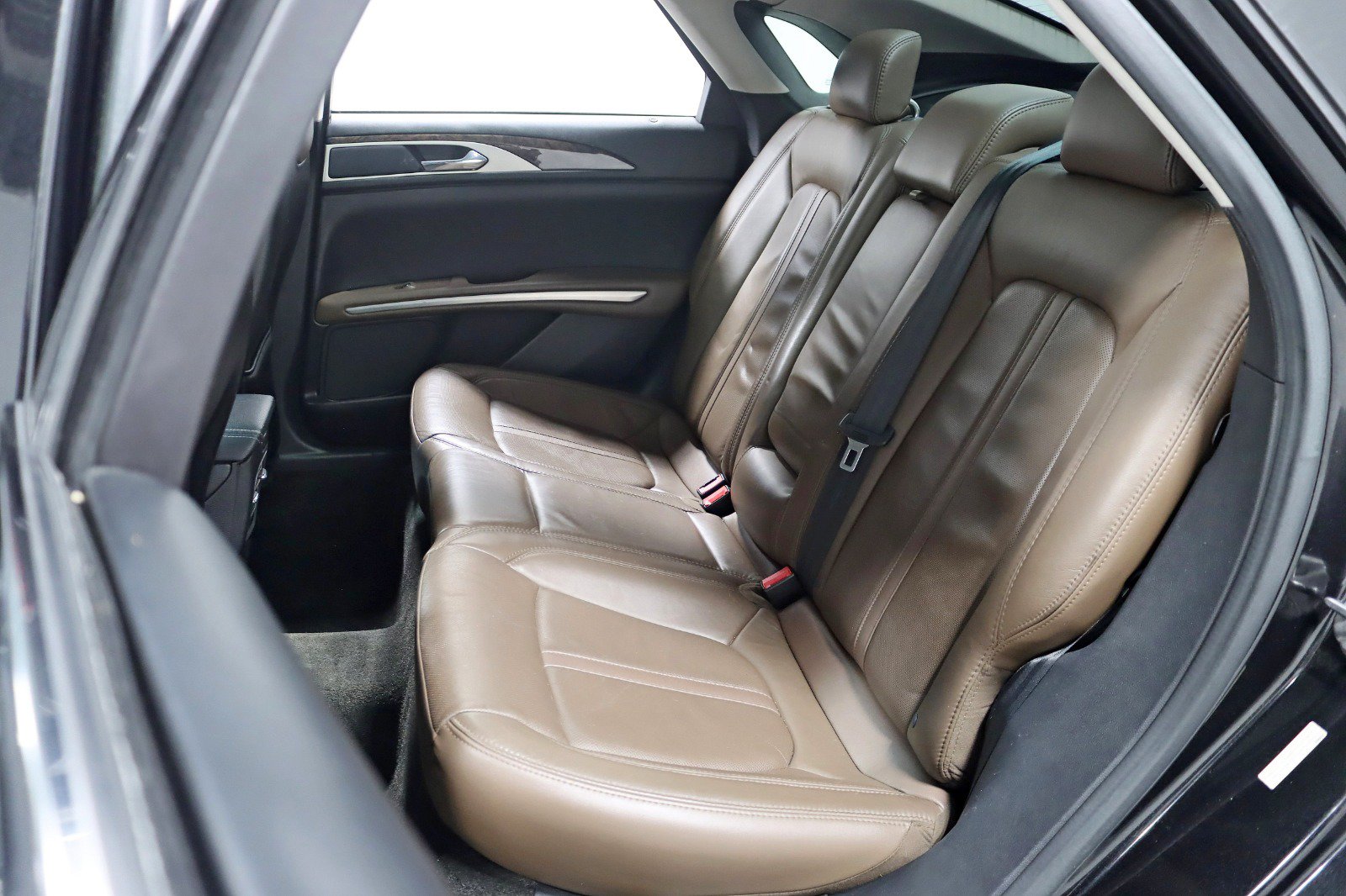 Used 2015 Lincoln MKZ AWD w/ Equipment Group 102A Reserve image 20