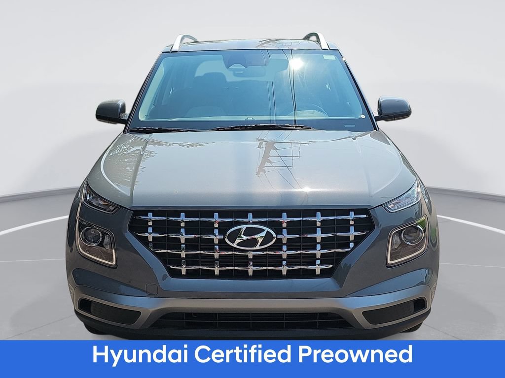 Certified 2023 Hyundai Venue SEL FWD image 2