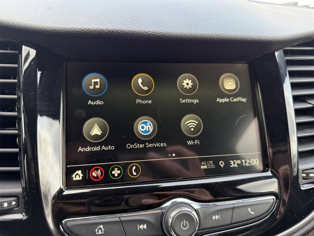 Used 2019 Chevrolet Trax LT w/ LT Convenience Package image 19