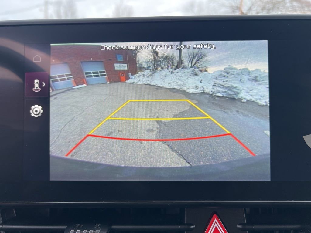 Used 2023 Kia Sportage EX image 16