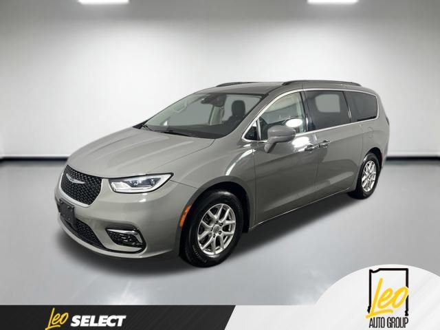 Used 2022 Chrysler Pacifica Touring-L