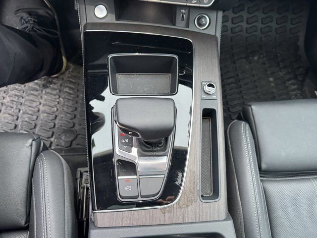 Certified 2025 Audi Q5 2.0T Premium Plus w/ Premium Plus Package AWD/4WD image 20