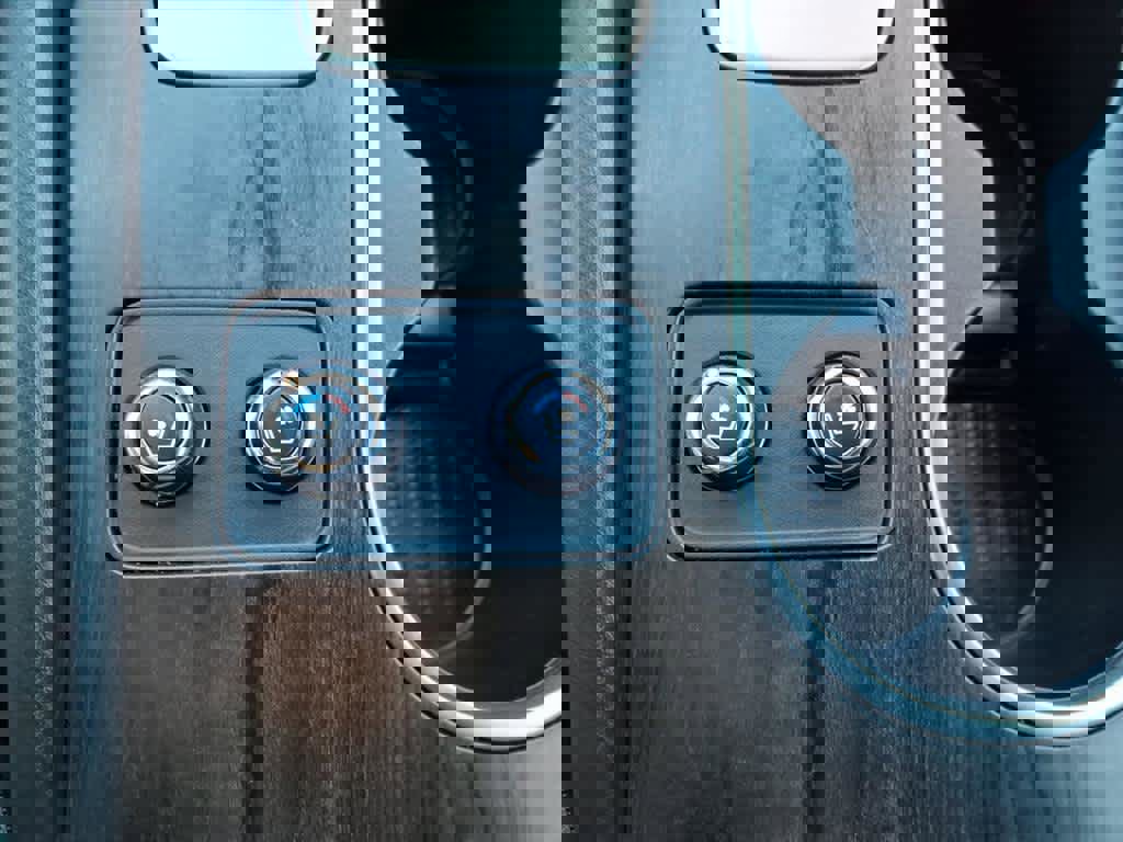 Certified 2023 Nissan Murano Platinum w/ Cargo Package image 22