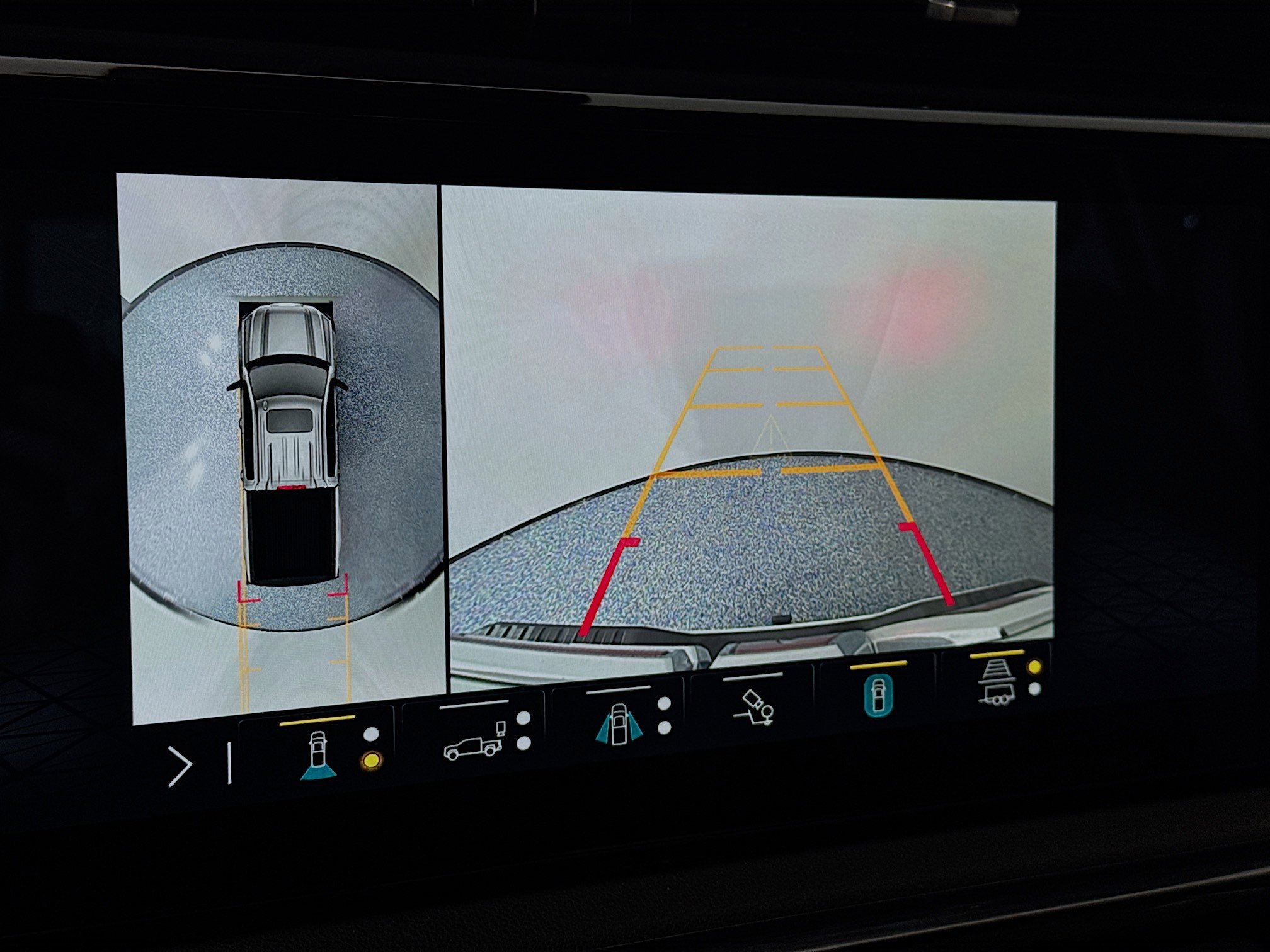 Used 2023 GMC Sierra 1500 AT4 w/ AT4 Premium Package image 13