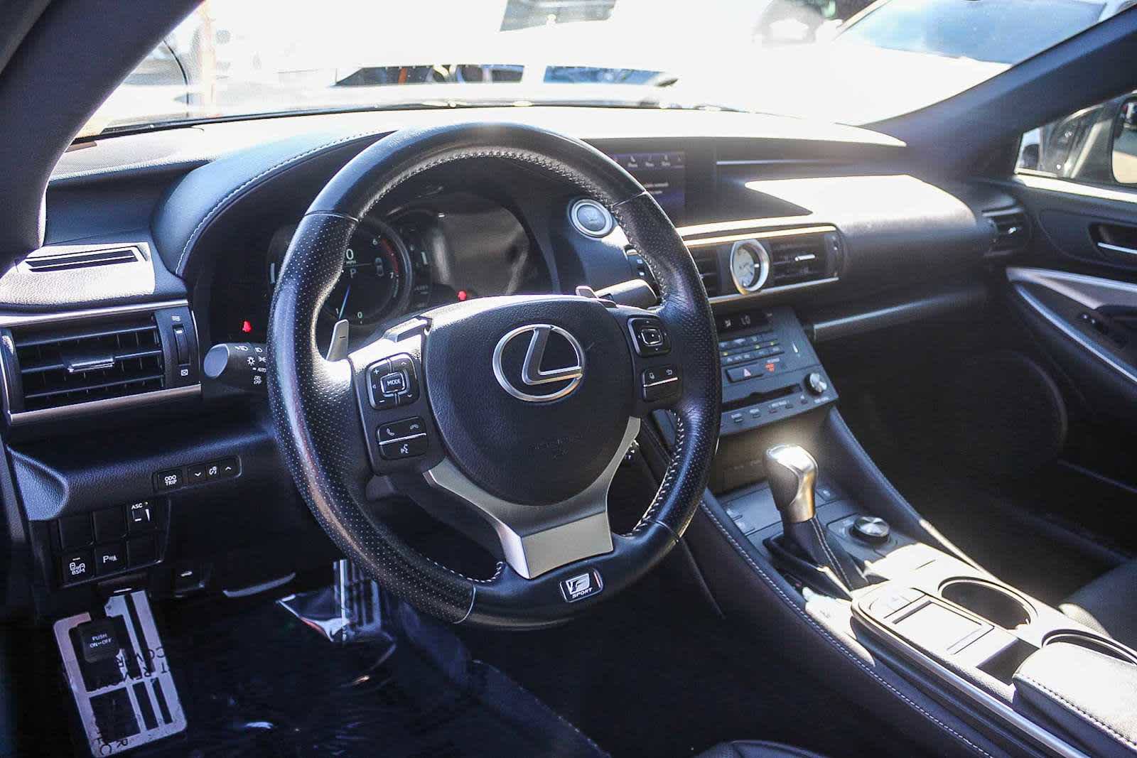 Used 2017 Lexus RC 200t F Sport image 16