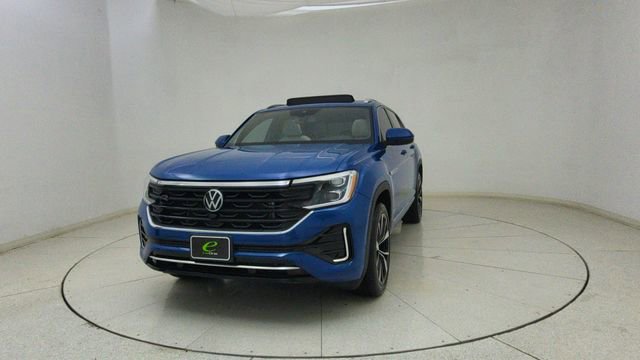 Used 2025 Volkswagen Atlas Cross Sport SEL Premium R-Line AWD/4WD image 65