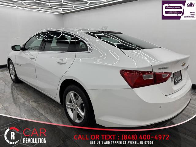 Used 2024 Chevrolet Malibu LT image 4
