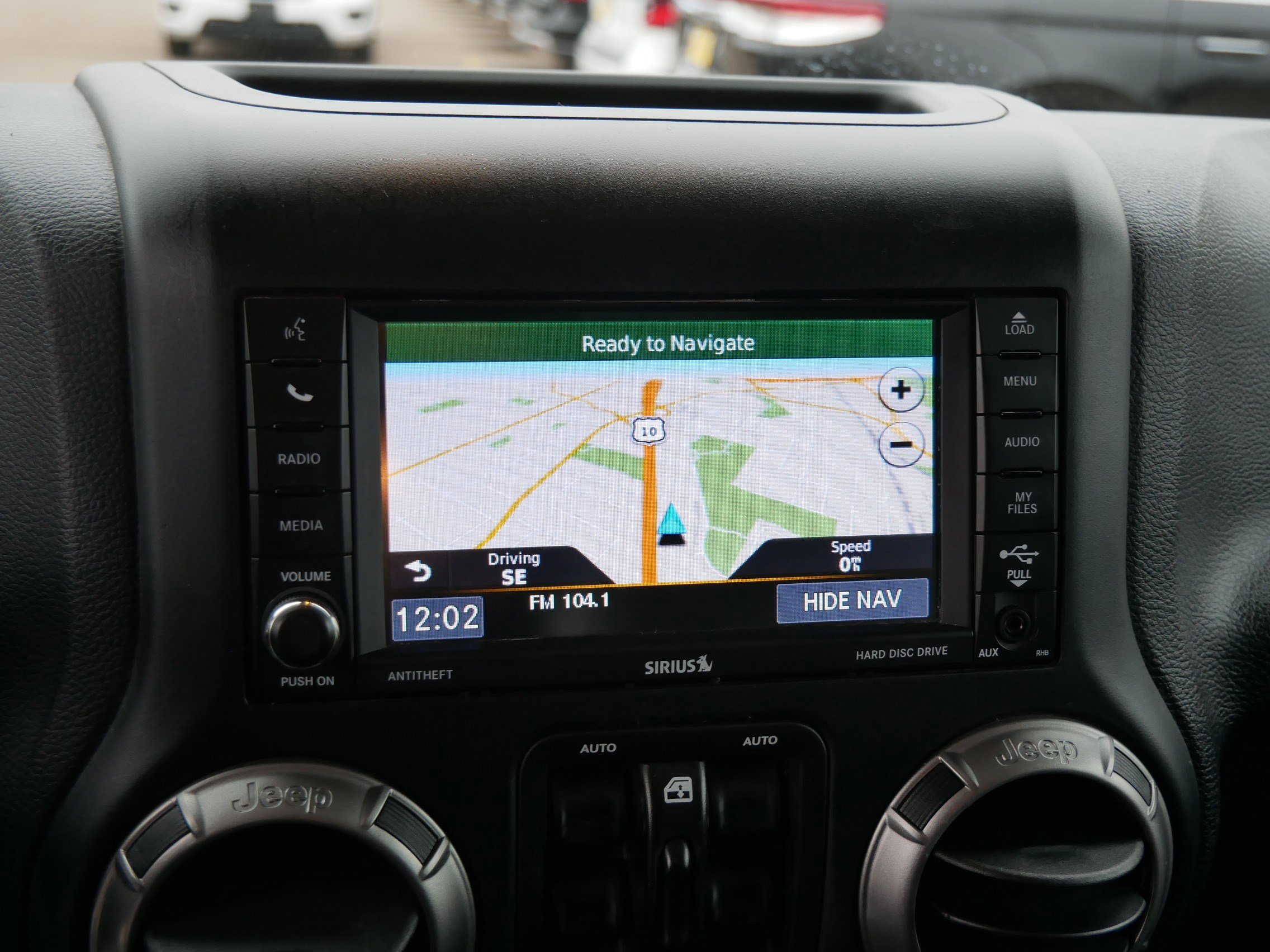 Used 2018 Jeep Wrangler Unlimited Sahara image 22