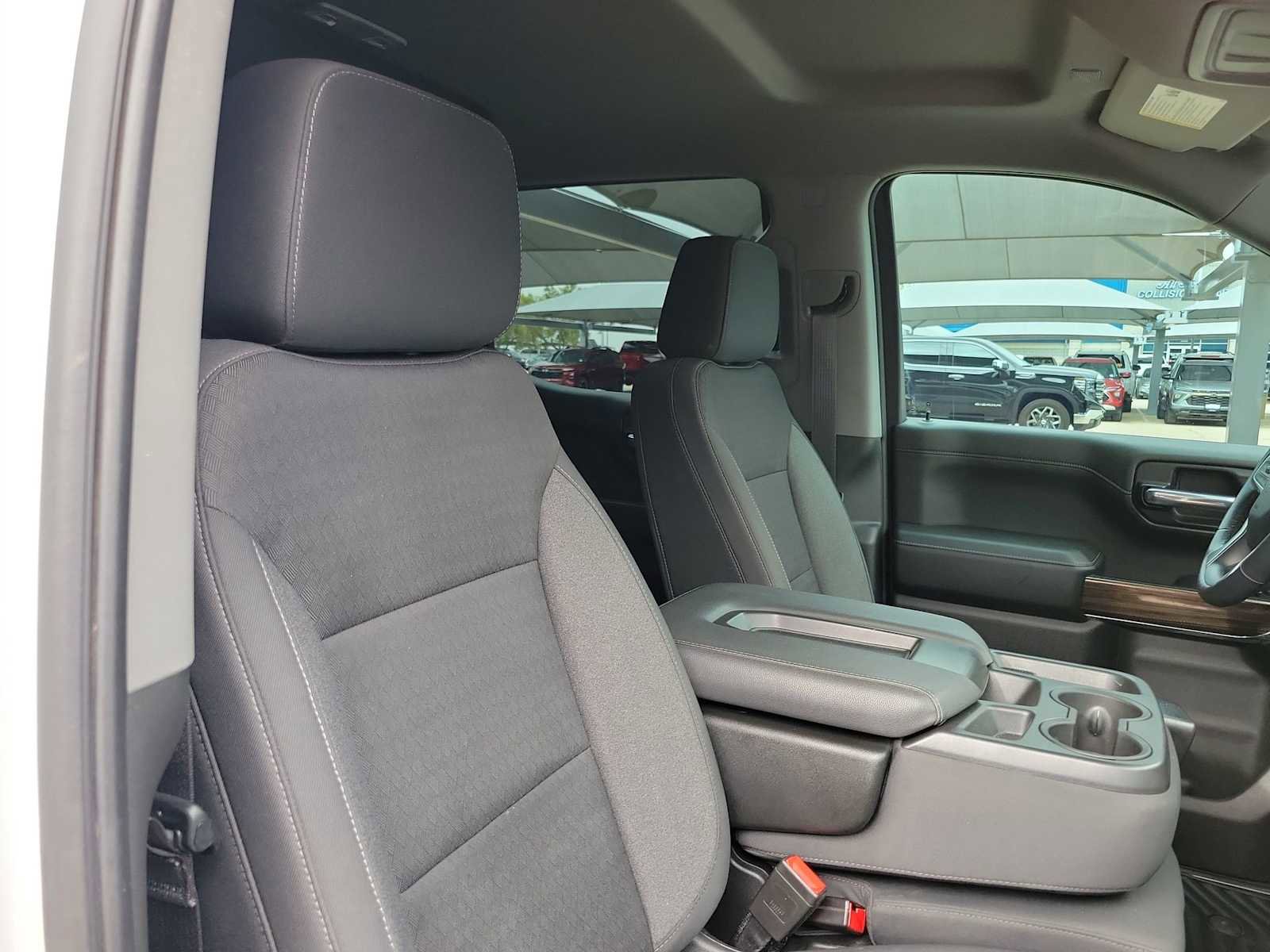 Used 2022 Chevrolet Silverado 1500 LT w/ Diesel Off-Road Package AWD/4WD image 18