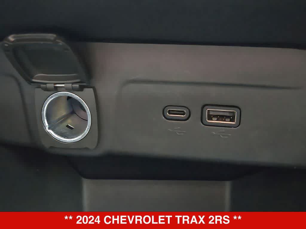 Used 2024 Chevrolet Trax RS FWD image 30
