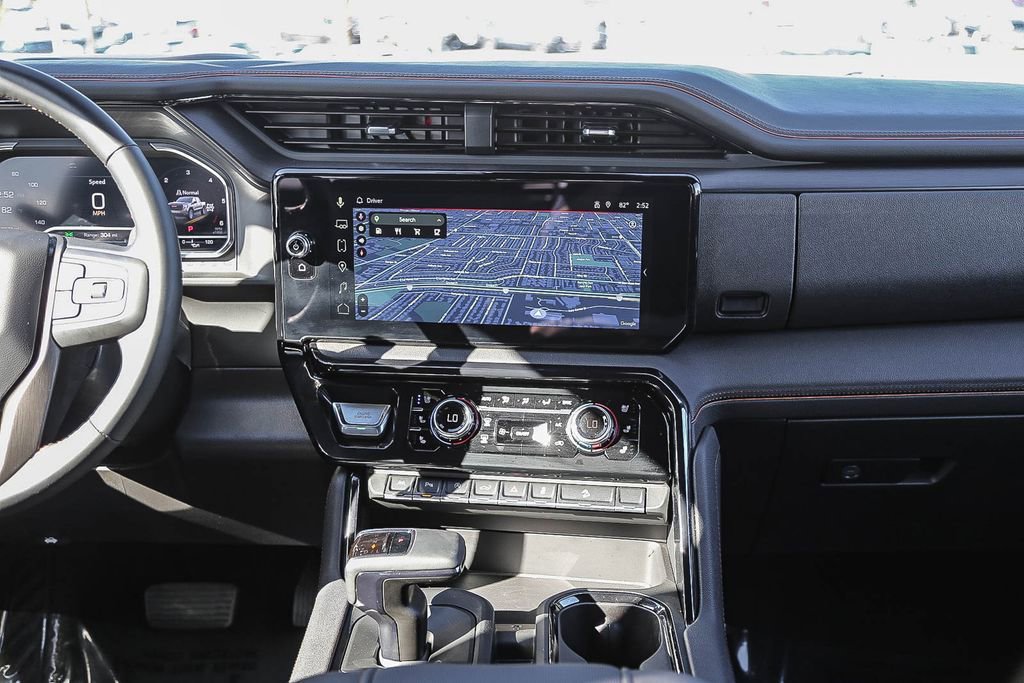 Used 2025 GMC Sierra 1500 AT4 image 14