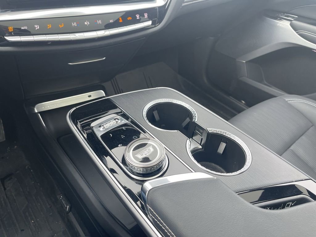 Certified 2024 Cadillac Lyriq Luxury w/ LPO, Floor Liner Package image 23