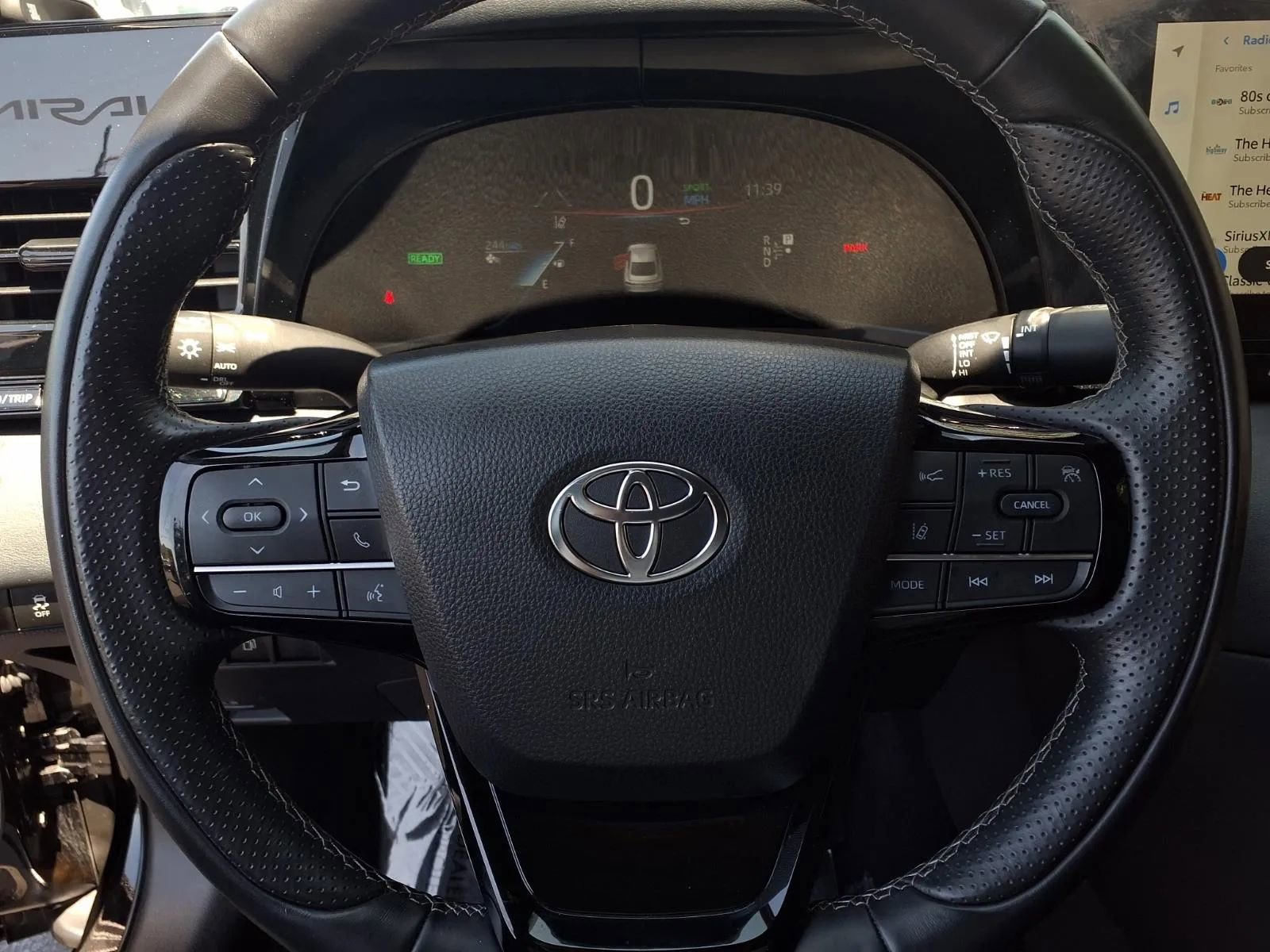 Used 2023 Toyota Mirai w/ Advanced Technology Package RWD image 6