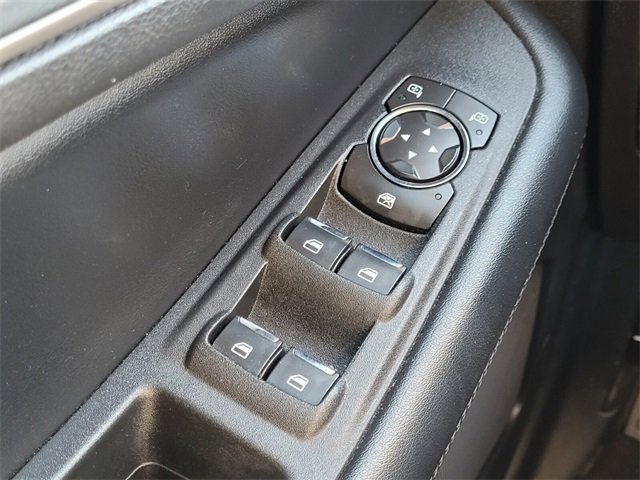 Used 2021 Ford Edge SEL image 23