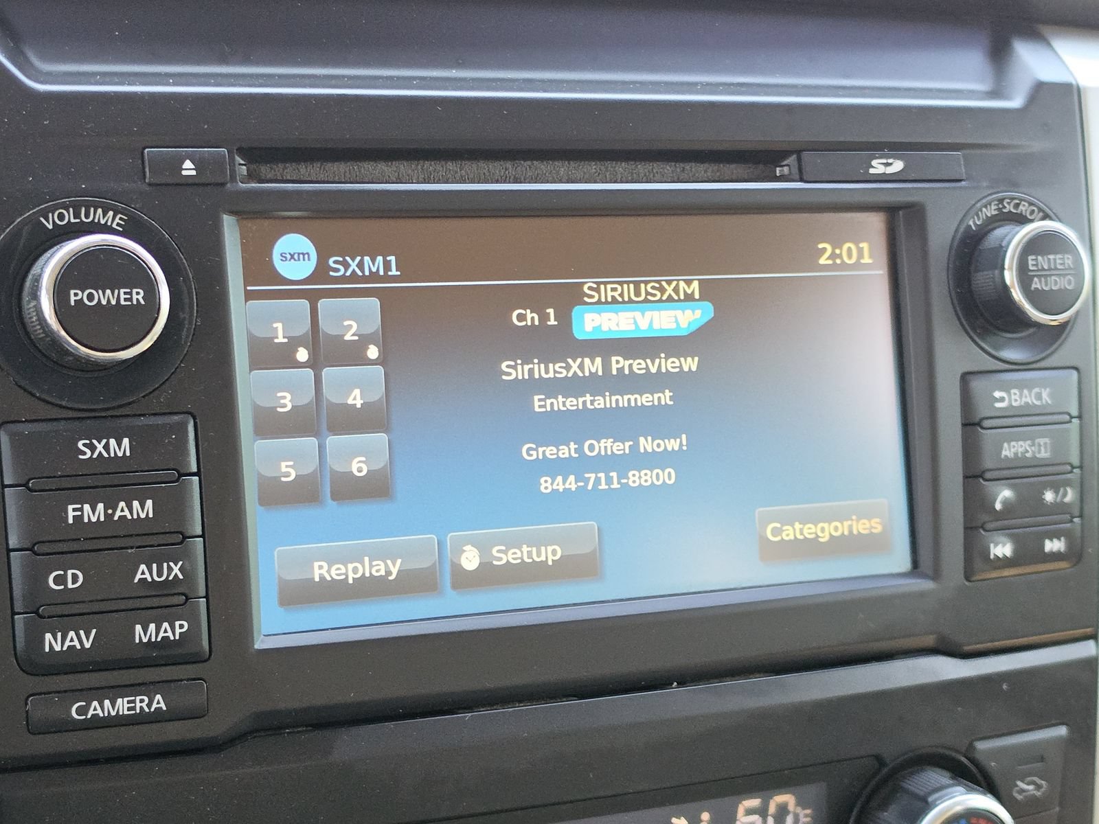 Used 2017 Nissan Titan SV AWD/4WD image 27