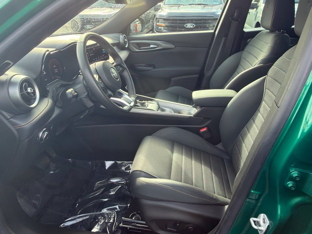 Used 2024 Alfa Romeo Tonale Ti AWD/4WD image 11