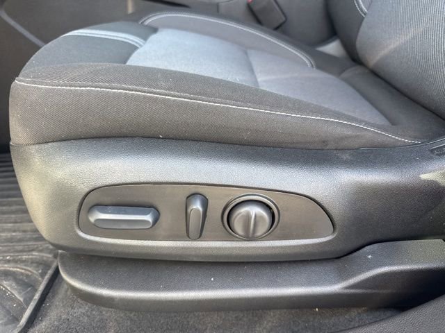 Used 2024 Chevrolet Blazer LT w/ Convenience Package image 15