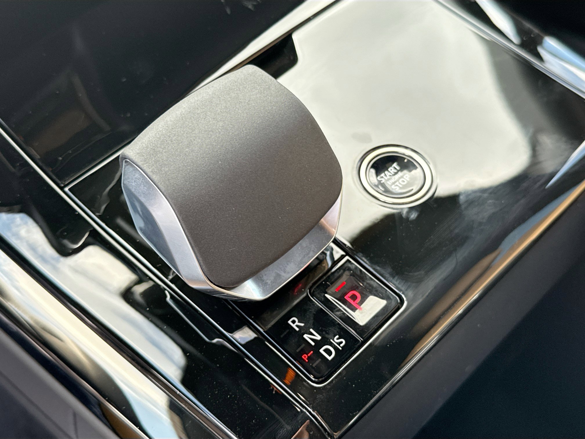 New 2026 Land Rover Range Rover Sport Dynamic SE image 28