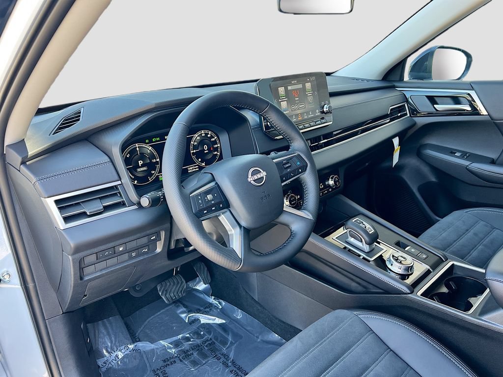 New 2026 Nissan Rogue SL AWD/4WD image 9