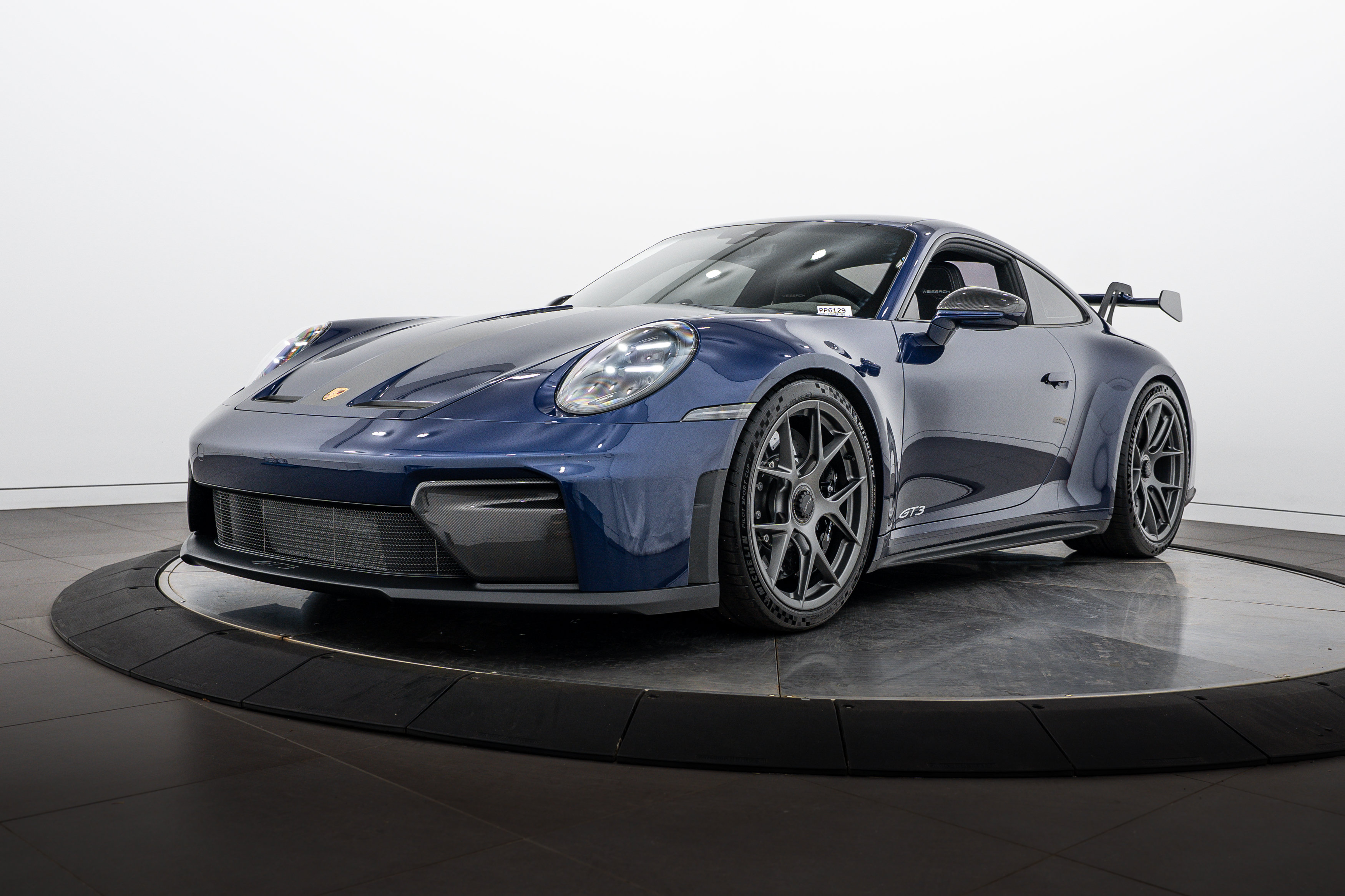 Certified 2025 Porsche 911 GT3 RWD image 1