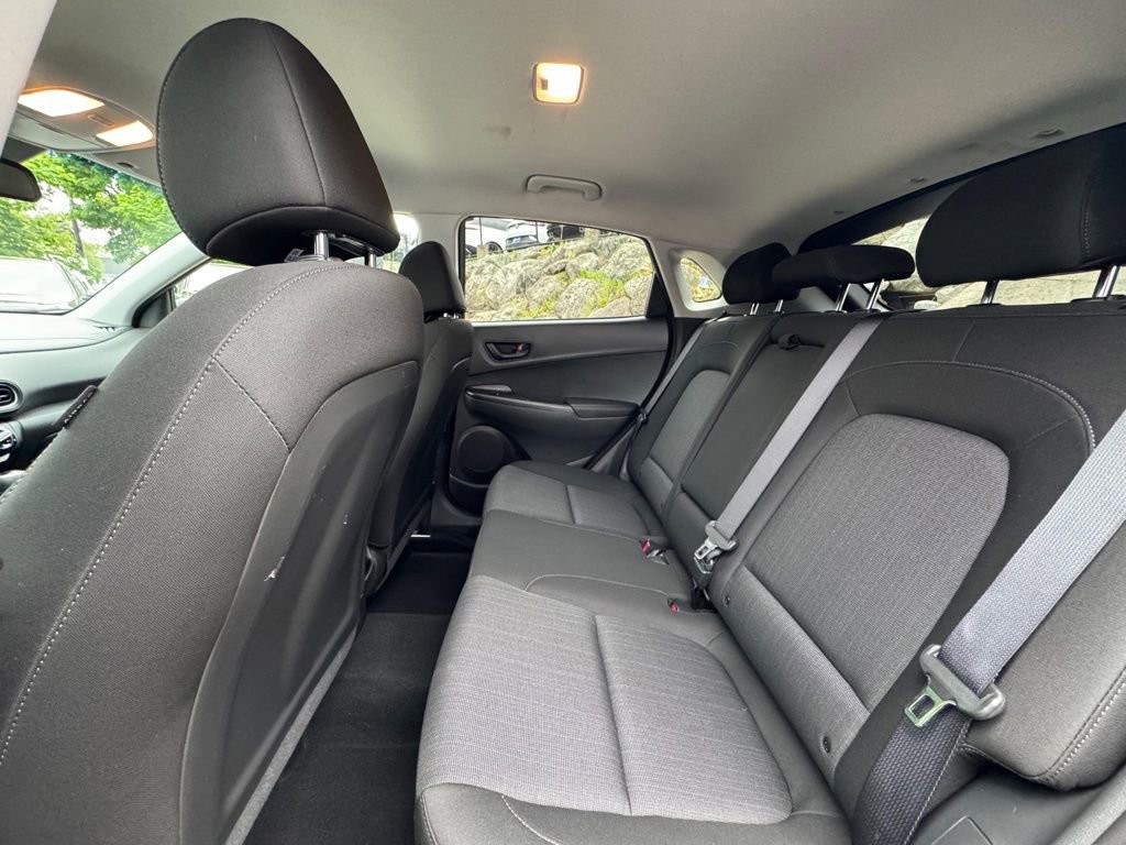 Certified 2023 Hyundai Kona SEL AWD/4WD image 18