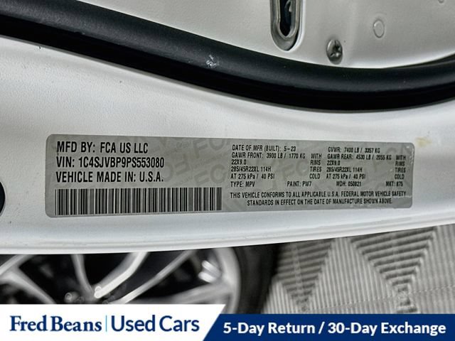Used 2023 Jeep Wagoneer Series II w/ Premium Group I AWD/4WD image 42